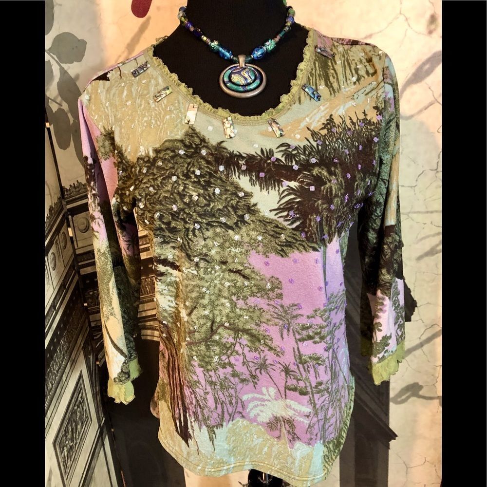 Exceptional top by Celia Forrester in size large